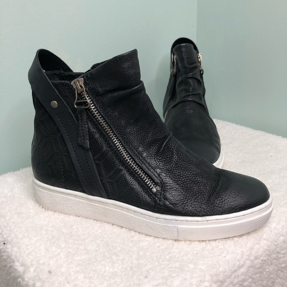 miz mooz high top sneakers